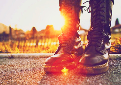 足下.jpg 足下.jpg